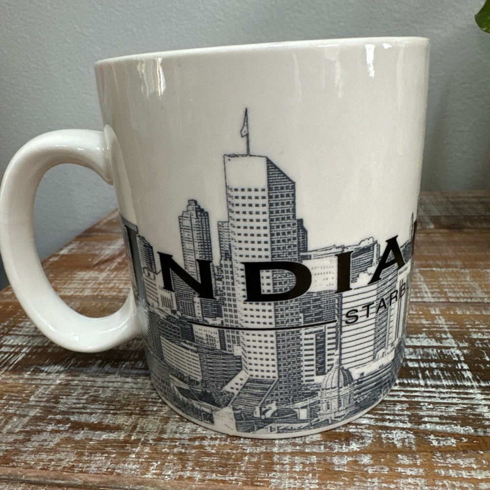 Indianapolis Starbucks Mug Crossroads Of America Skyline Series Vintage 2005